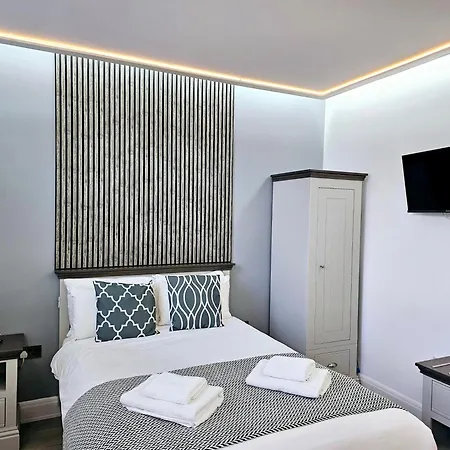 London Stay Apartments-3